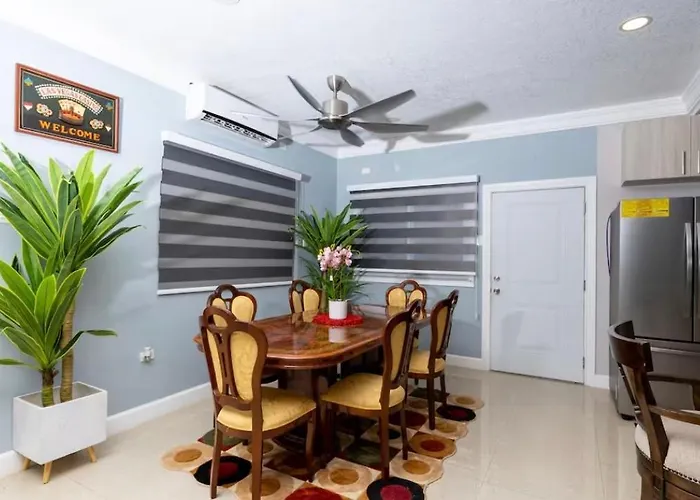 Pensión Peli Luxe