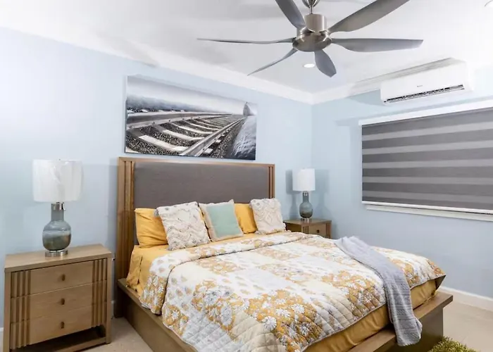 Pensión Peli Luxe Ocho Ríos