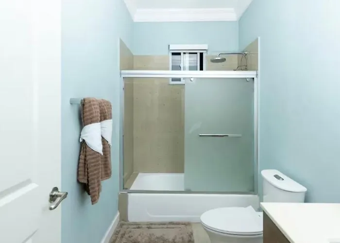 Peli Luxe